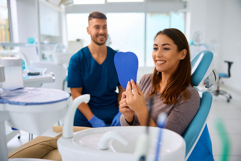 Who Is a Good Candidate for Implants? (Age, Bone Volume, Health Conditions)
