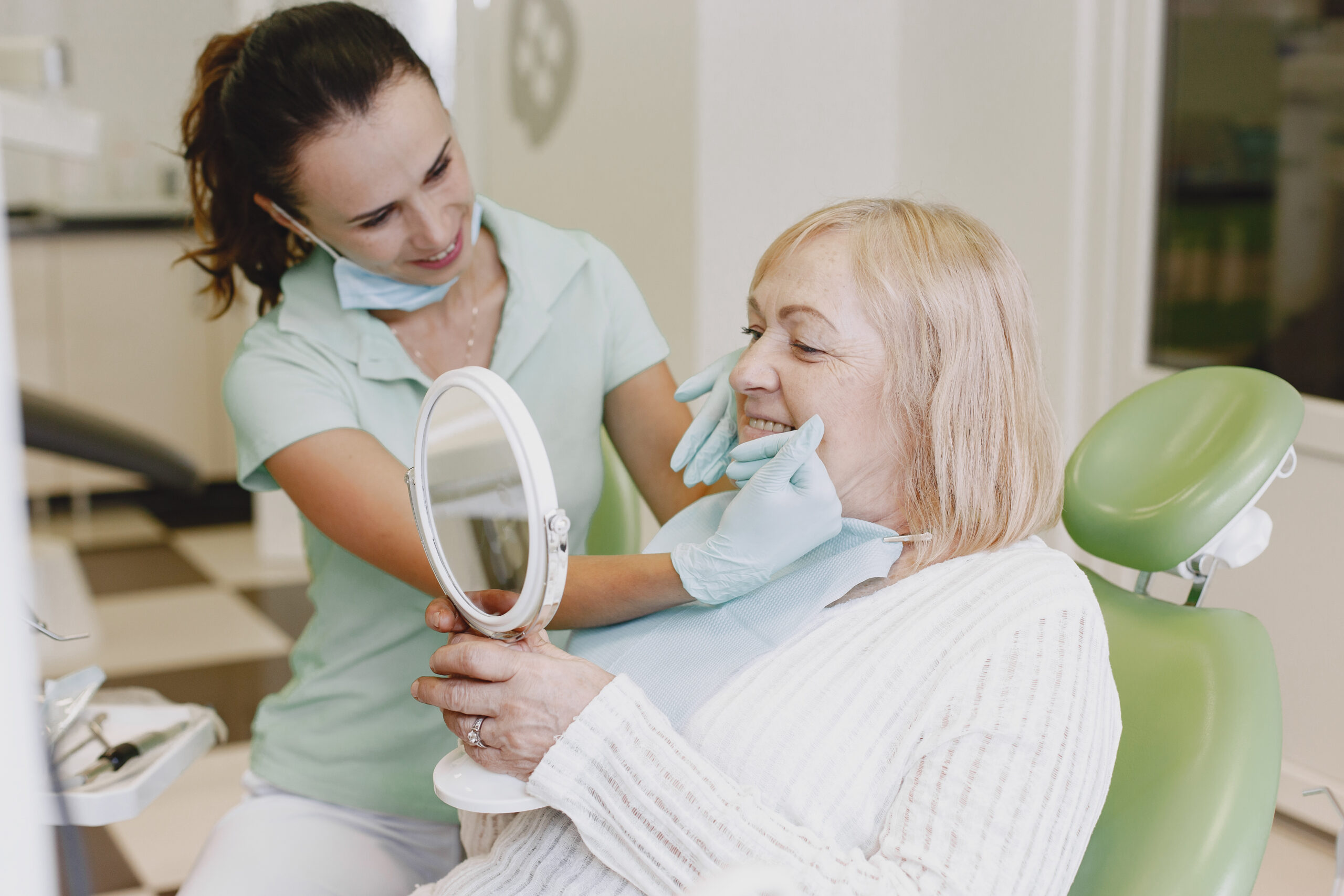 All-on-4 Implants for Busy Professionals: Fast, Reliable, and Life-Changing